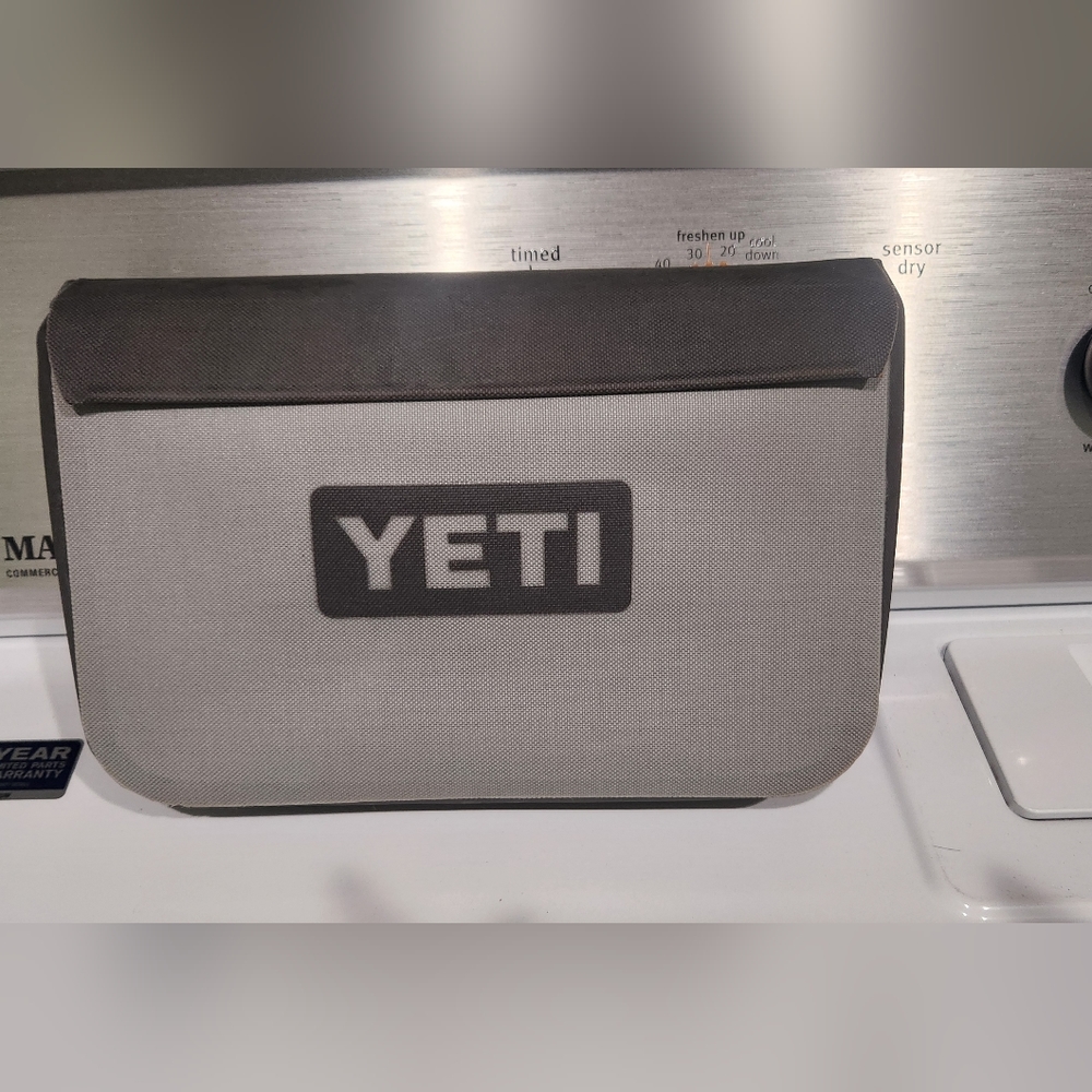 YETI SIDE KICK WATERPROOF BAG